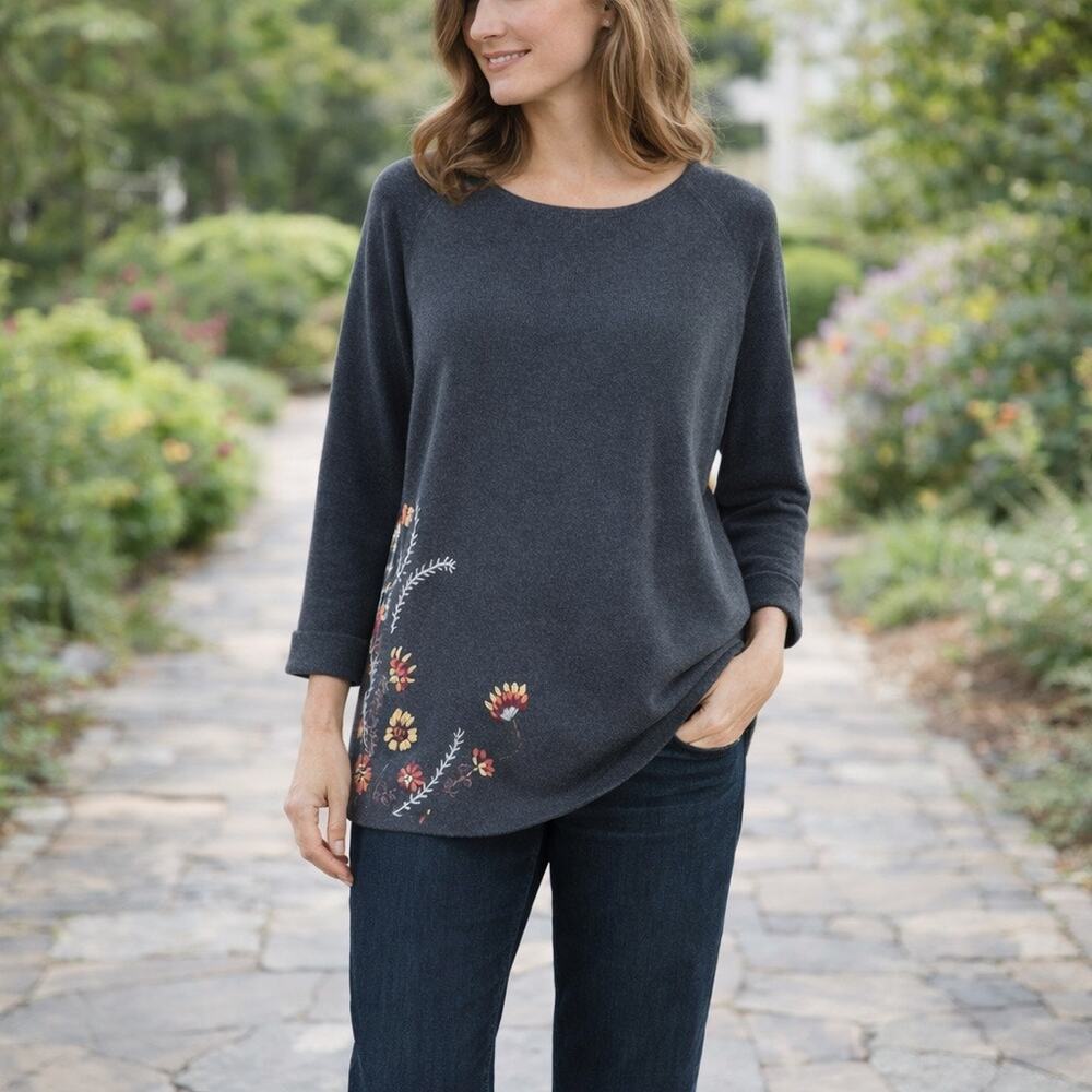 Liz Claiborne Lizwear Petite Embroidered Floral Knit Top Gray Cotton M